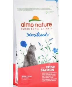 Полнорационный сухой корм для стерилизованных кошек со свежим лососем и коричневым рисом. Sterilised, Fresh Salmon, 0.4кг